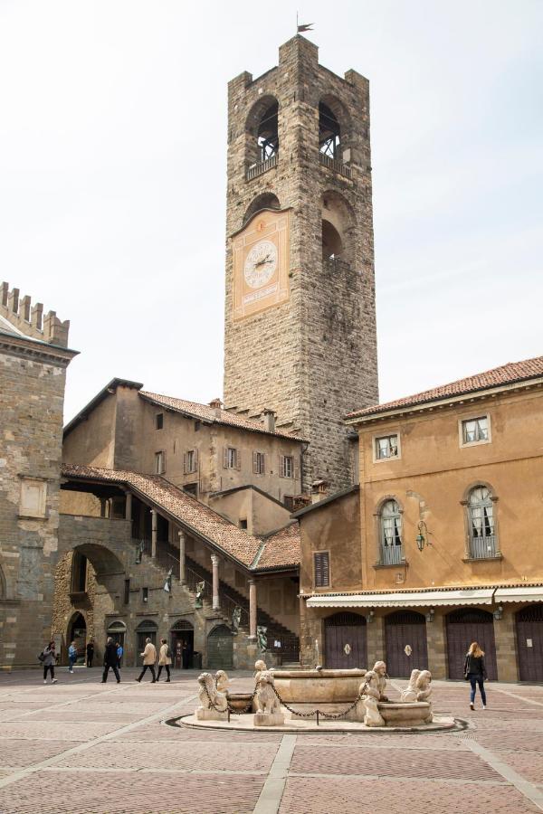 Casa Vacanze Gombito 4 Bergamo Alta Eksteriør billede